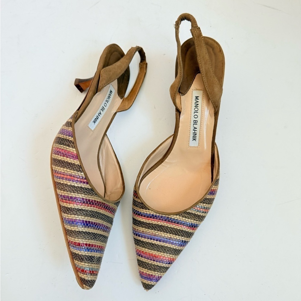 Manolo Blahnik Brown Suede leather multicolor stripe Raffia Carolyne pumps 40.5